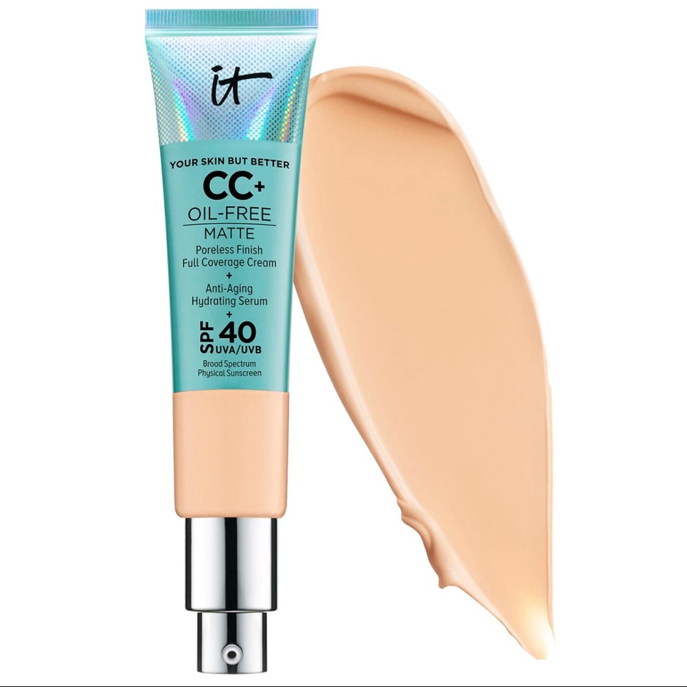 SOLD—It cosmetics medium CC cream oil free